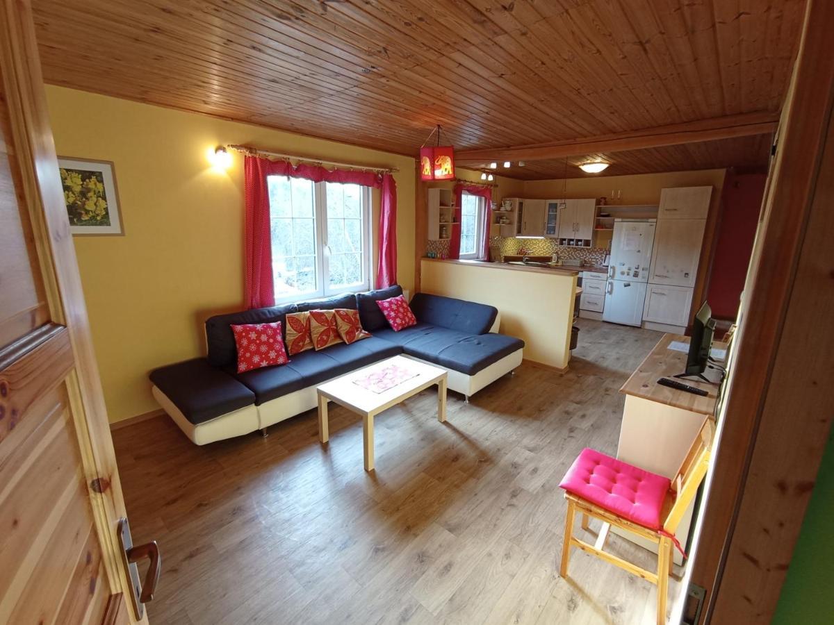 Villa Bydlinska Zahradka Tesikov à Šternberk Extérieur photo