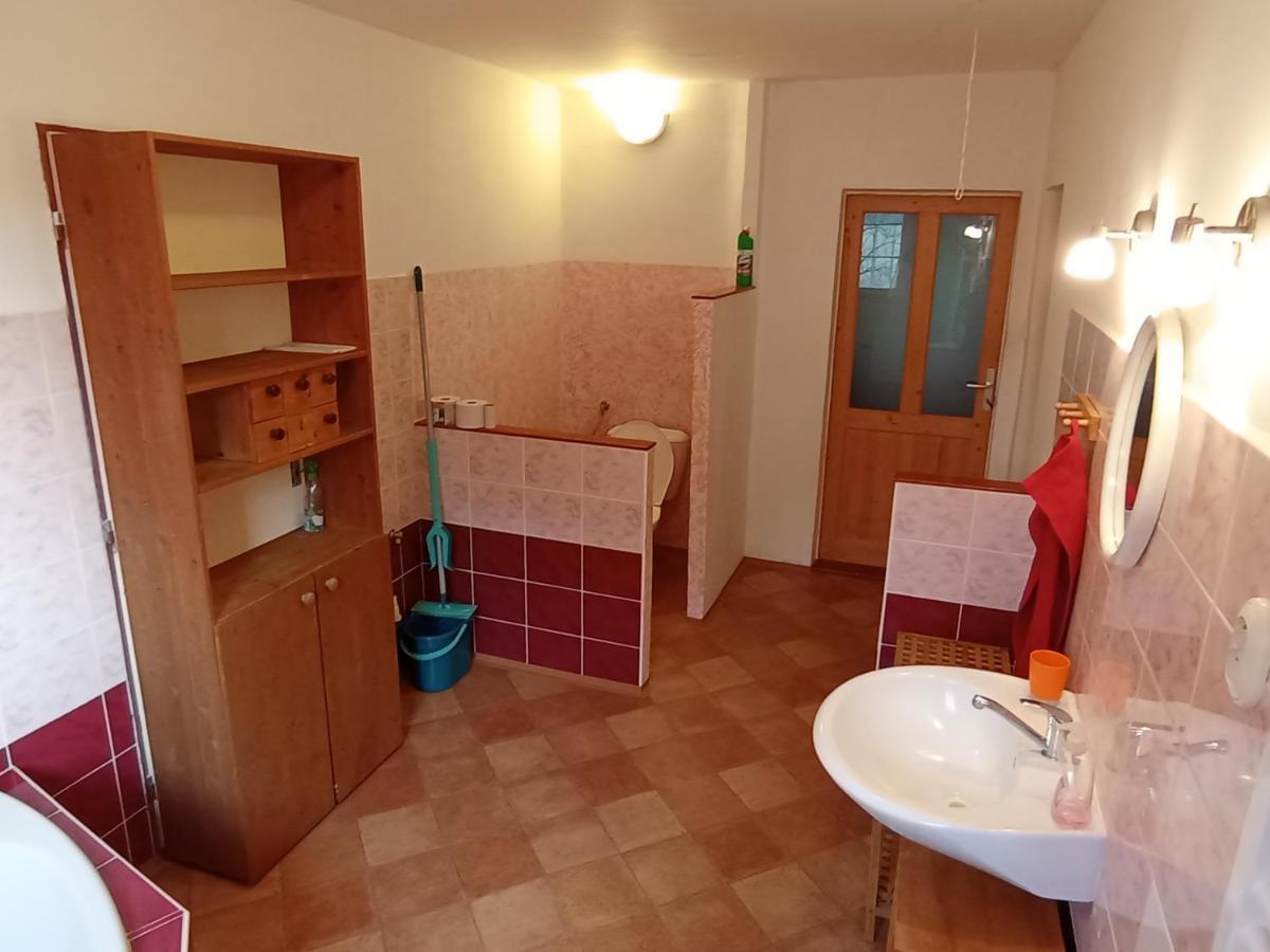 Villa Bydlinska Zahradka Tesikov à Šternberk Extérieur photo